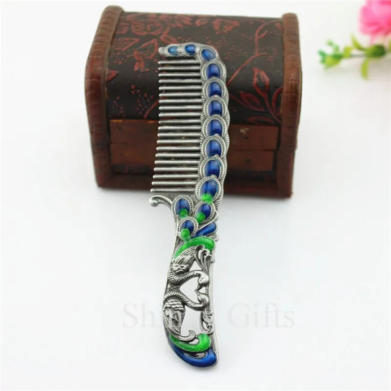Peacock mirror with hand (2)