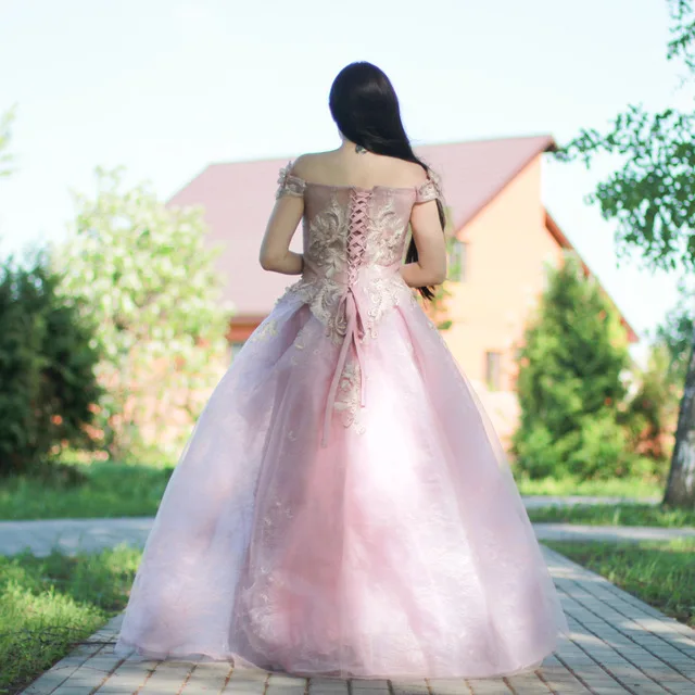 Элегантное розовое платье Quinceanera 2020 новые аппликации с открытыми плечами бисером