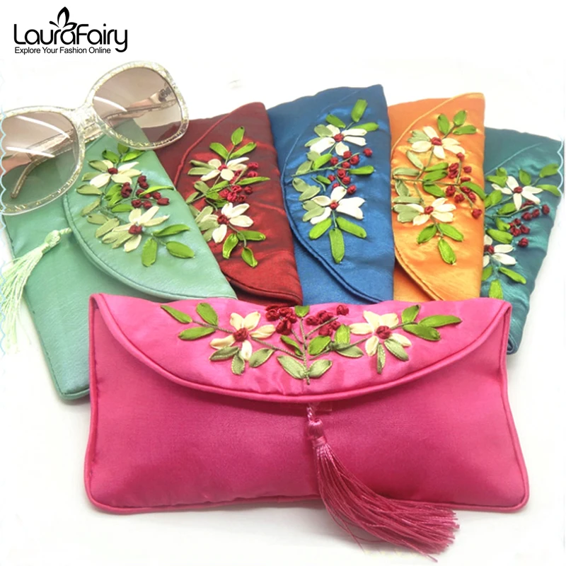 

LF Fashion Women Embroidery Glasses Bag Handmade Tassel Soft Sunglasses Reading Glasses Bag Case Storage Purse Bag Pouch