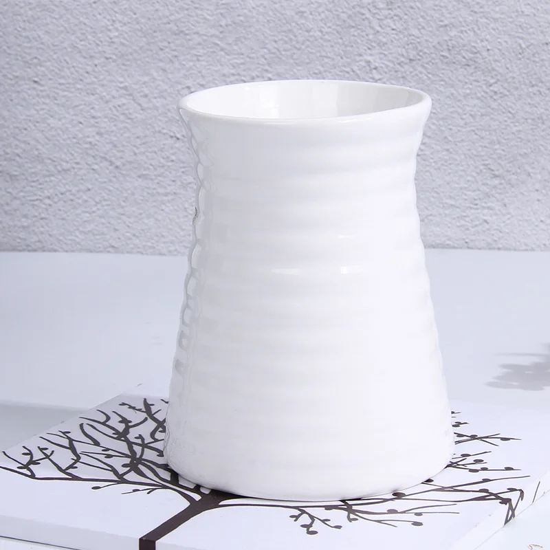 

Cheap Classic White Ceramic Vase Modern Art and Crafts Decor Contracted Porcelain Flower Vase Creative Gift Household Decoration