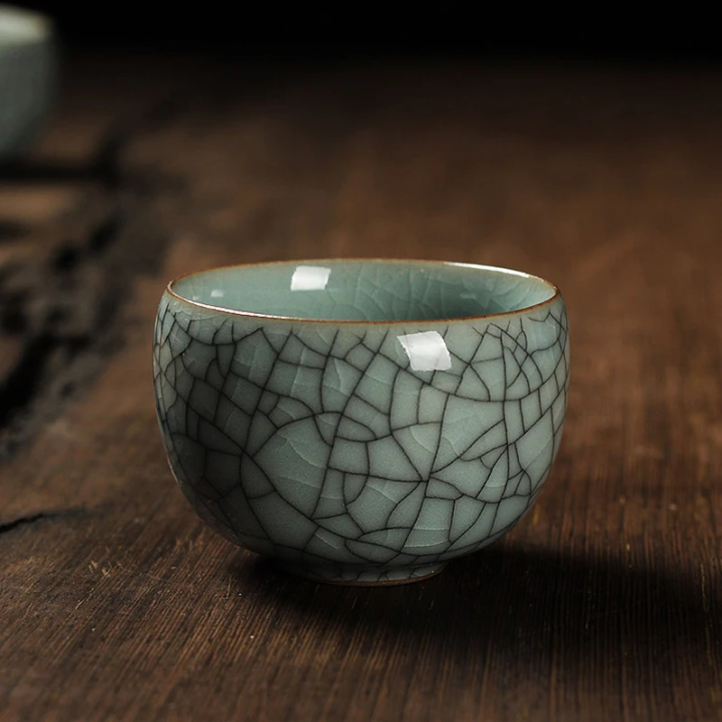 

Chinese Celadon Tea Cup 1pcs Multi-colors Crack Effect Hand-made China Kung Fu Ceramic Cups KungFu Tea Set A