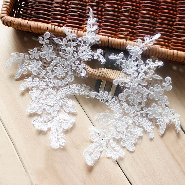 4Piars off white embroidery lace flower decals luxury wedding head