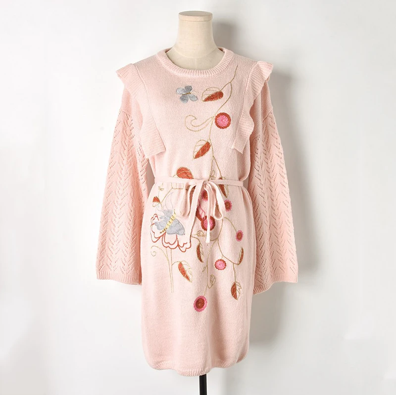 

Sweet Sweater Dress 2019 Early Spring Cute Floral Embroidey Ruffles Flare Sleeve Knitted Dress O Neck Sweater Dress Women Pink