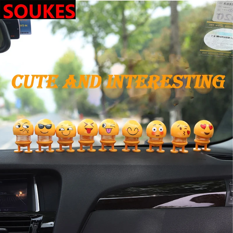 New Car Ornaments Smiley Shaking Head Dolls Cute Cartoon Funny Emoji Wobble Head Robot Lovely Car Dashboard Decor Auto