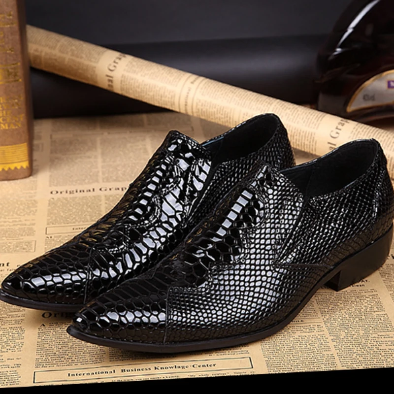 Christia Bella Snake Pattern Mens Pointed Toe Business Dress Shoes Genuine Leather Men Shoes Fashion Party Mens Flats Shoes