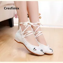 Cresfimix Женская Мода Удобная белая вышивка на плоской подошве Женская Повседневная строка галстук cool Дамская обувь Симпатичные синие туфли c2239