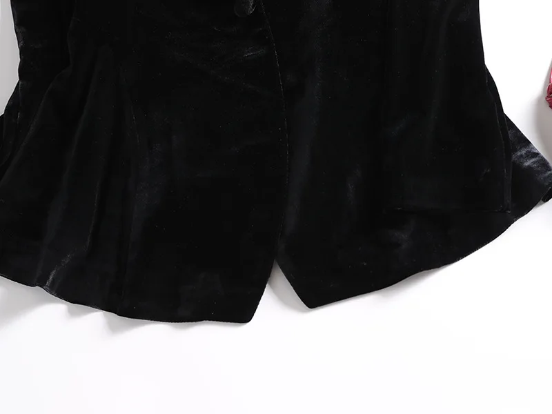 2019 New Gold velvet Black Blazer Women Pearls Brooch Plus Size Women's Jackets Spring autumn Long Sleeve Office Blazer Feminino