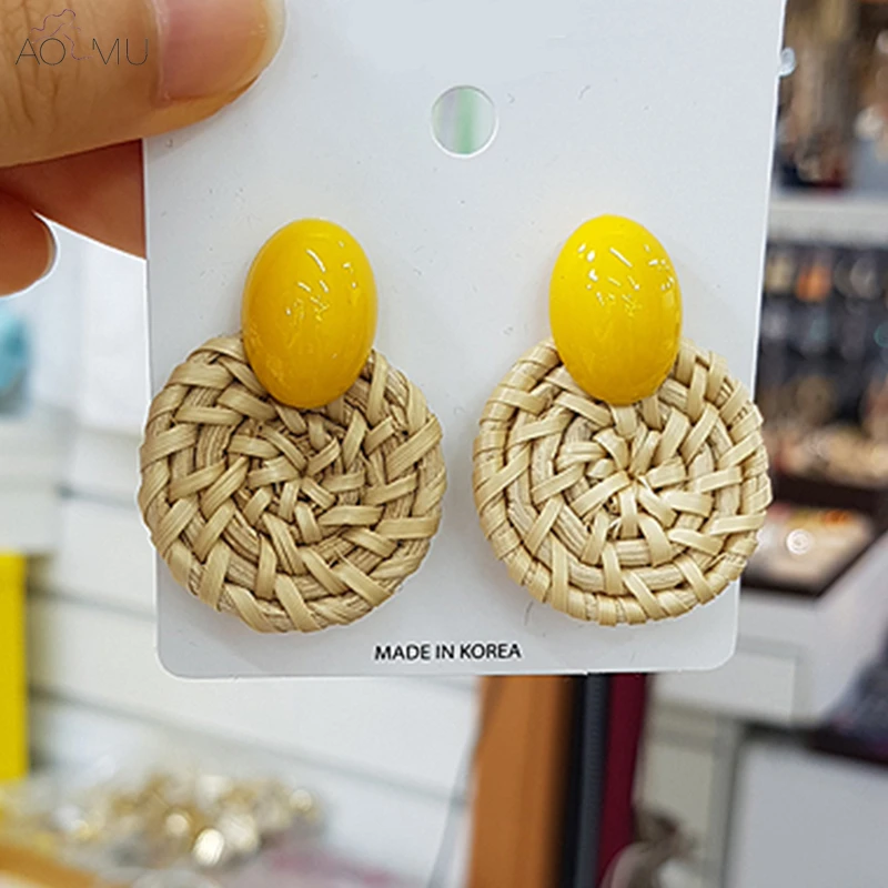 

AOMU Korea New 2018 Acrylic Colorful Beads Straw Weave Bamboo Rattan Vine Geometric Circle Long Drop Earrings for Women Girl