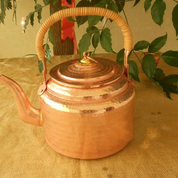 

2019 Handmade Pure Copper Kettle Teapot Thick Anti-hot Handle Prevention of Vitiligo New