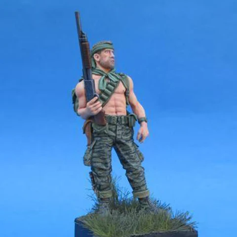 

Free Shipping 1/32 Scale Unpainted Resin Figure US Scout forces collection figure