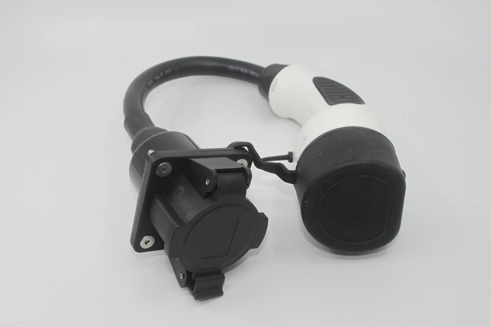 type 2 female plug