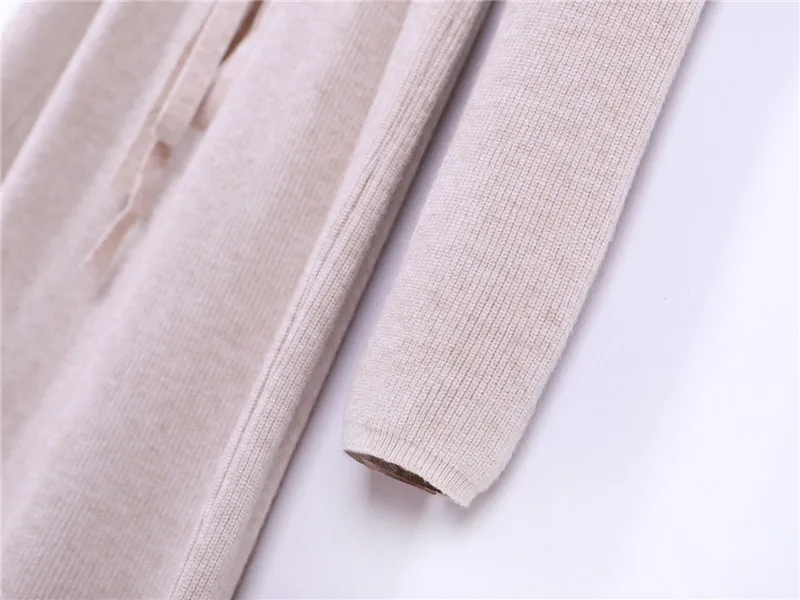 9152289218_1409983441