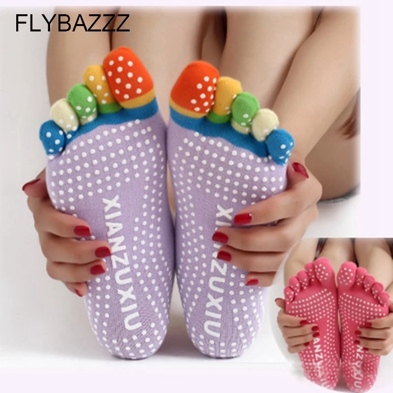 

2018 New Sports Colorful Professional Band Yoga Socks Fitness Five Toe Pilates Socks Cotton Women Non-slip Dance Sox Sock Ladies