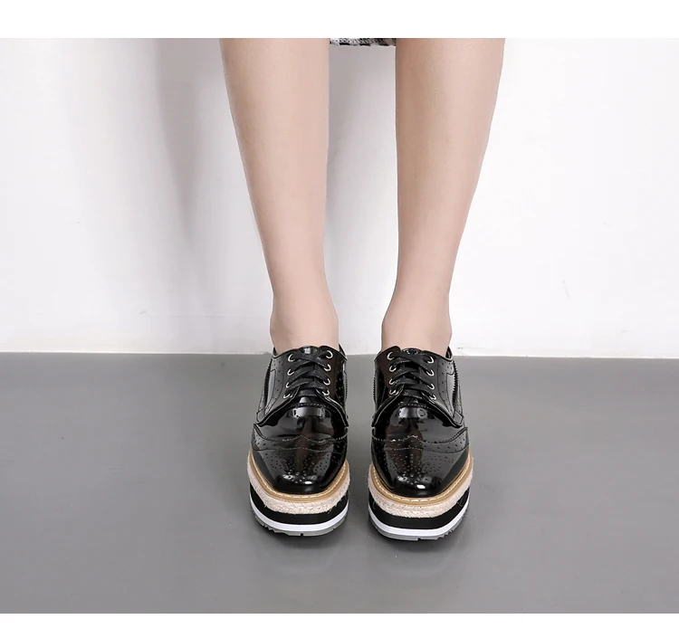 Women Platform Oxfords Brogue Flats Shoes Patent Leather Lace Up Square Toe Brand Female Footwear Shoes For Women Creepers Black (19)