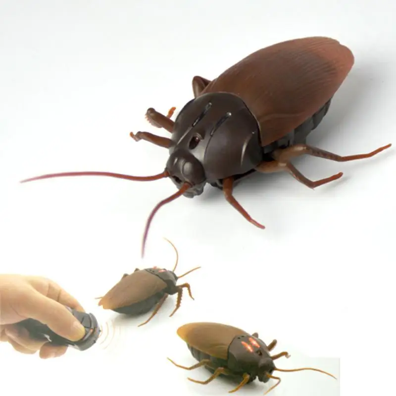 Plastic RC Simulation Creepy Cockroach Toy Funny Adult Prank Toy Realistic Infrared Insects Joke Toys Kids