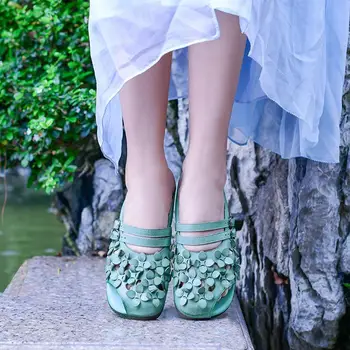 

2019 women summer genuine leather low flat heel shoes female sandals handmade flower slippers slides 2022-36