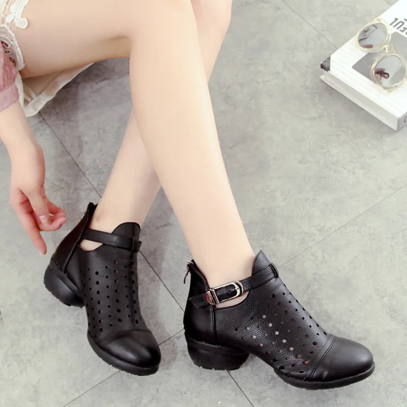 Dance Shoes Woman Leather Sports Shoes Square Soft Bottom Shoes Sneaker Dancing Shoes Increased Modern Dance Boots Sneakers