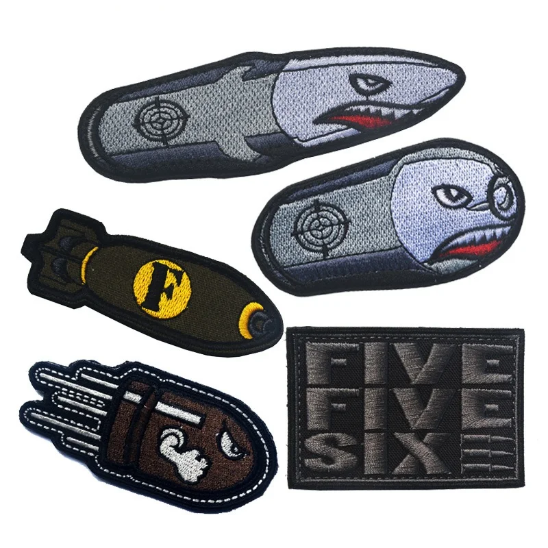 

Angry Flying Bullet 556 Subdued Grey Badge Tactical Patch Morale FIVE FIVE SIX BULLETS Badge Patches Military Army