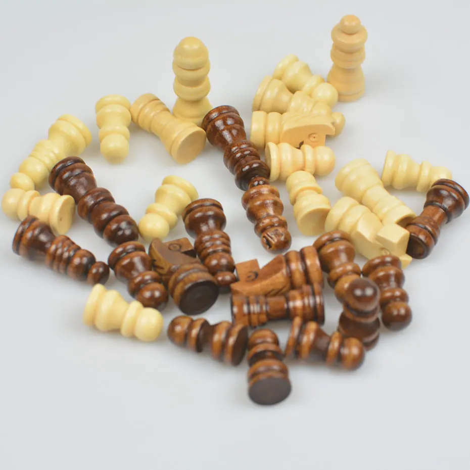 

32pcs/set International Chess Game 32Pieces Wooden Chess Complete Chessmen Entertainment Children Joy Game Free Shipping