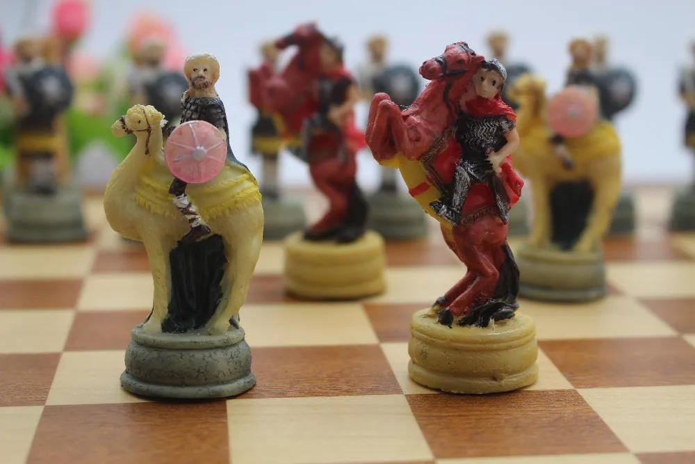 Высокое качество Шахматный набор древняя Арабская Смола куклы персонажей шахматы набор смолы плесень классический Международный мультфильм шахматы