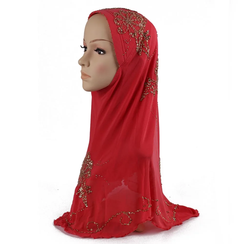 2017 Chapeaux musulmans Soie écharpe hijab châle Islamique Femmes Musulmanes Foulard de soie Underscarf Hijab Couverture turban .