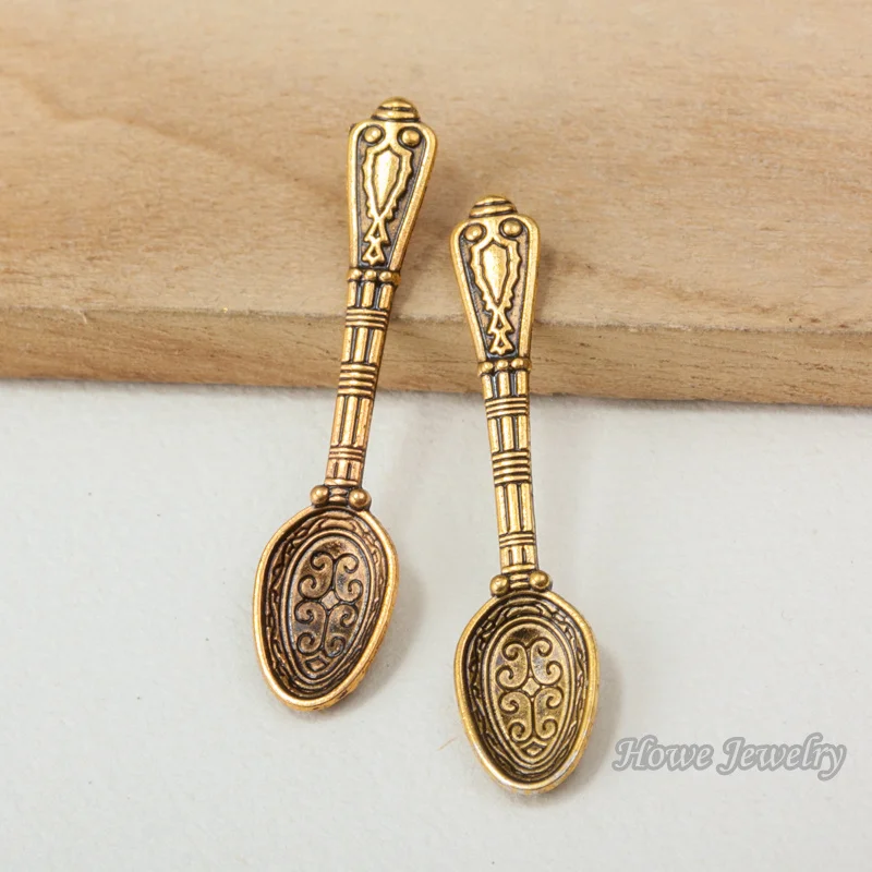 

75pcs vintage spoon Antique gold Pendant fit for necklace European Style jewelry findings R027