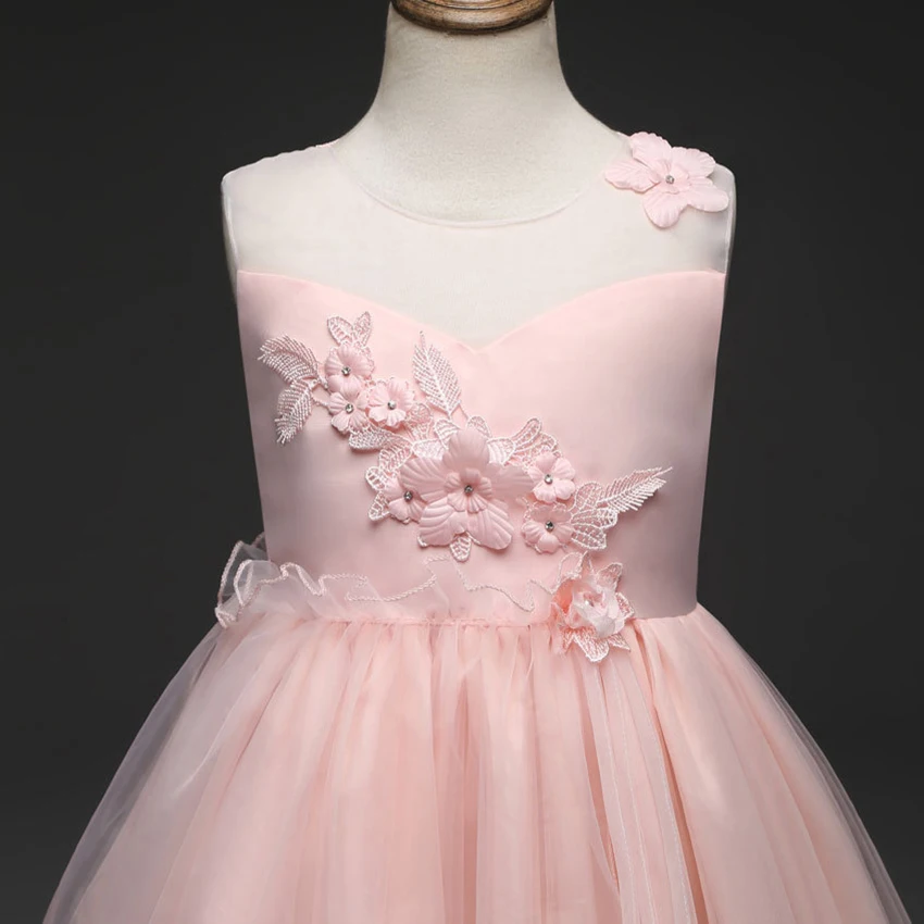 5603799183_1933995610