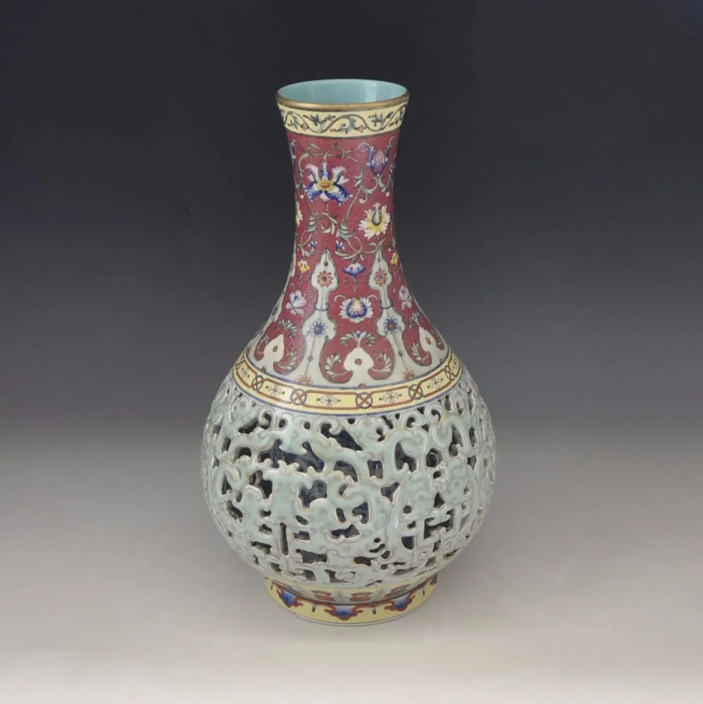 Chinese Antique Qing Dynasty Heavy Famille Rose Porcelain Vases