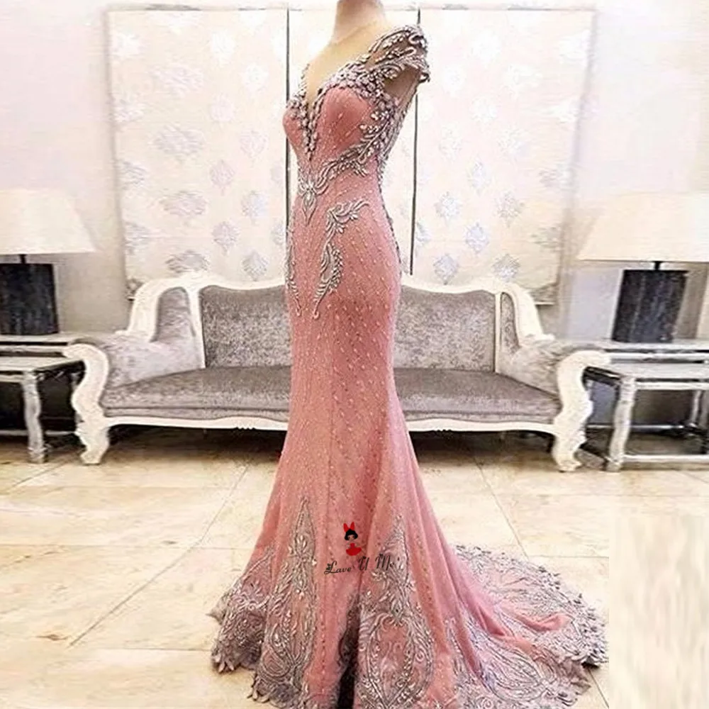 

Pink Luxury Long Evening Gowns Cap Sleeve Lace Prom Dresses Mermaid Sweep Train Special Occasion Gowns Vestido Longo de Festa