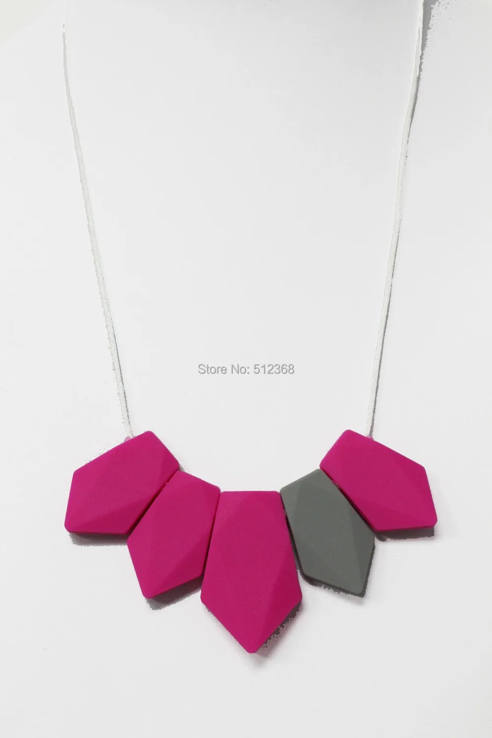 NEW! Chewbeads Necklace jewellery Tetra Beaded Silicone Teething Necklace Very beautiful Jewellry Necklace Pendant Free shipping NEW! Chewbeads Necklace jewellery Tetra Beaded Silicone Teething Necklace Very beautiful Jewellry Necklace Pendant Free shipping