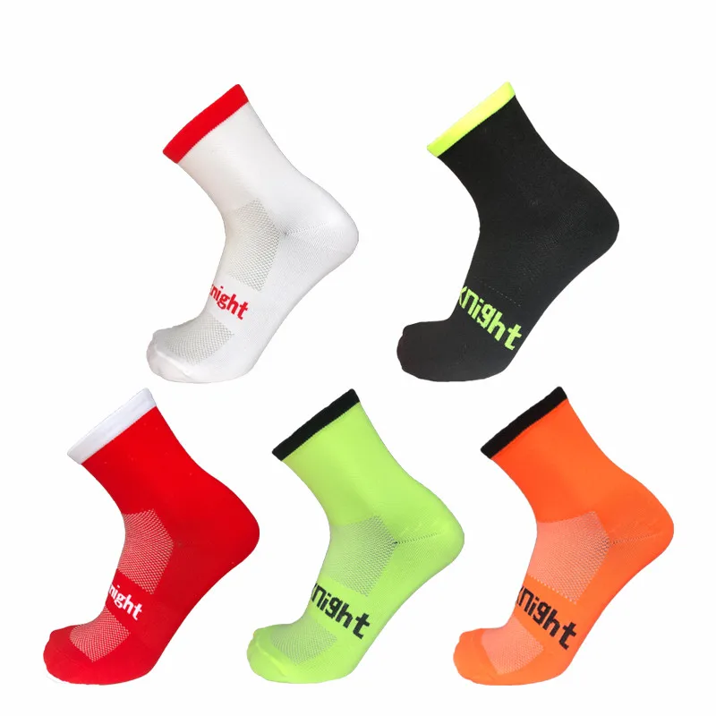 

Simple and Comfortable Breathable Cycling Socks Men Women Sports Running Socks