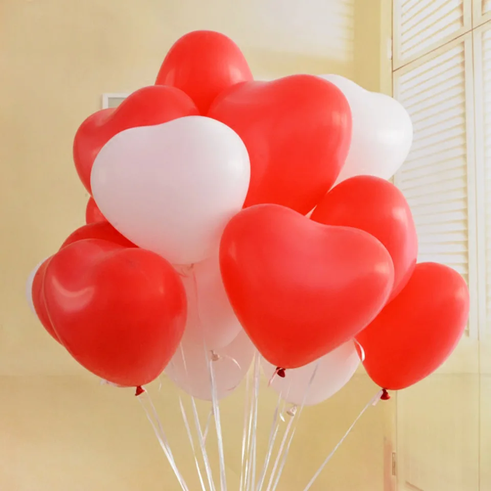 heart-shaped balloons 2