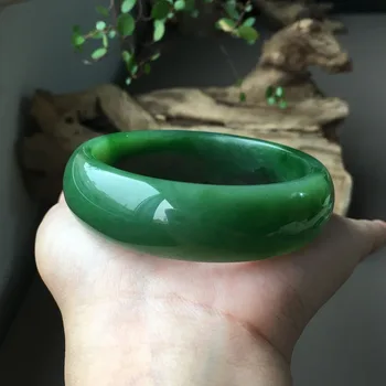 

Russian yu spinach green bracelet female yu jewelry /