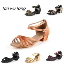 Fan wu fang/Новое поступление года; ; женская и детская обувь для бальных танцев Танго латины; Танцевальная обувь на низком каблуке; 7 цветов; 202