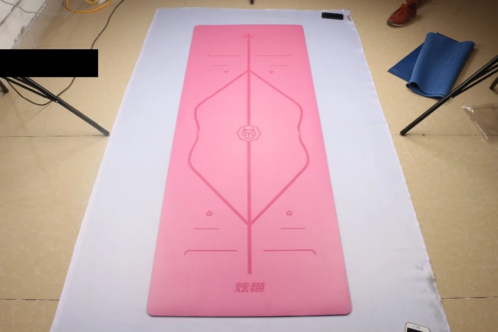 washable PU yoga mat with body line position Relief of Stress home