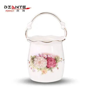 

Little flower basket Jinxiu bone spoon placed a small spoon small basket with porcelain tableware