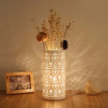 

Creative DIY Flower Ceramic Table Lamps Bedroom Modern Bedside Lamp Decorative Lights Led Lamp Table E27 Lampe de Table