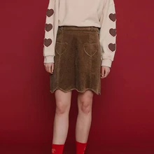 Весенняя винтажная Дизайнерская Женская Вельветовая юбка со средней талией с карманом в форме сердца, короткая женская мини-юбка с волнистым подолом