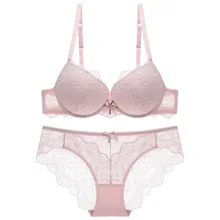Сексуальное женское нижнее белье, кружевной прозрачный комплект из бюстгальтера и трусиков, пуш-ап, новинка, регулируемое нижнее белье с чашечками 3/4, три четверти