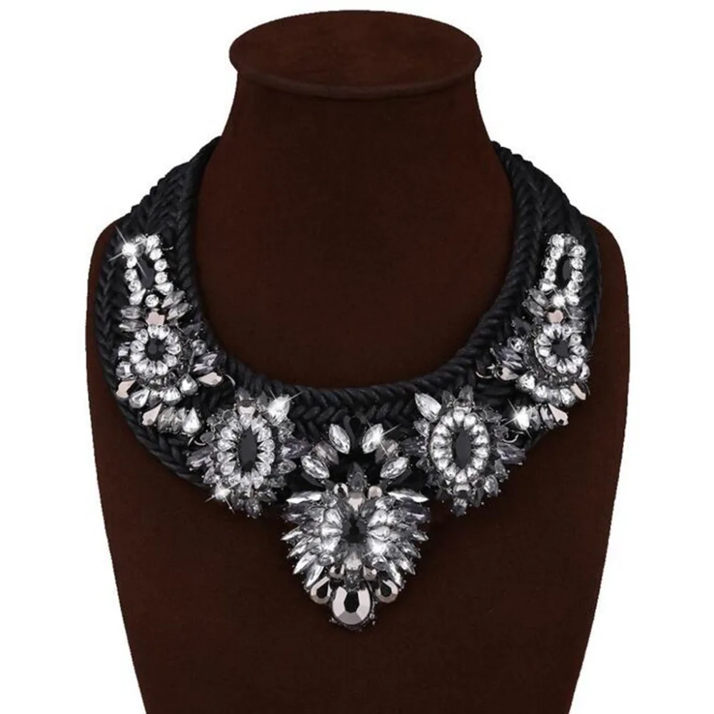 vintage necklaces (2)