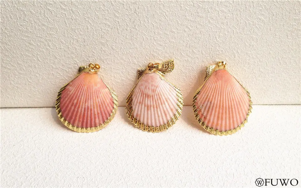 Natural Scallop Shell Pendant 7