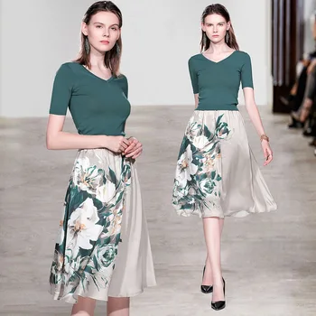 

Europe style women's sets Knitted T-shirts+ A line skirt 2pieces set Chic V neck Tee skirt suit A519