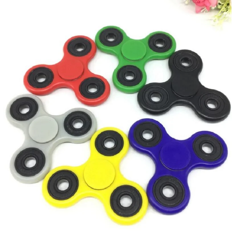 6 Colors 2017 New Tri Spinner Fidget Toy EDC Fidget Hand 