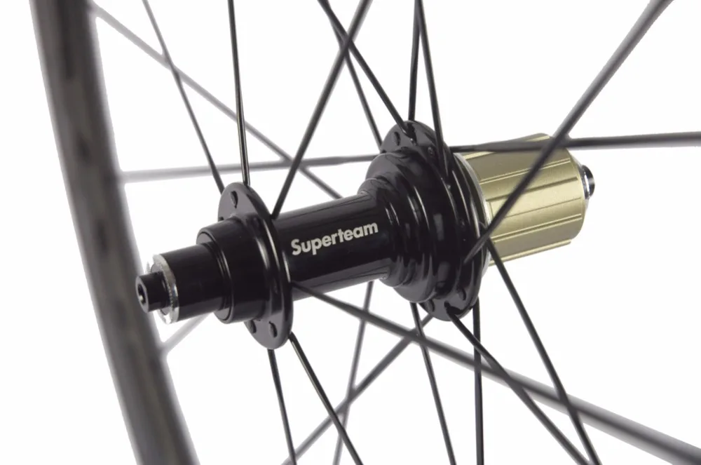 ☆スーパーチームF+R カーボンホイール チューブ+タイヤ700c新品未使用