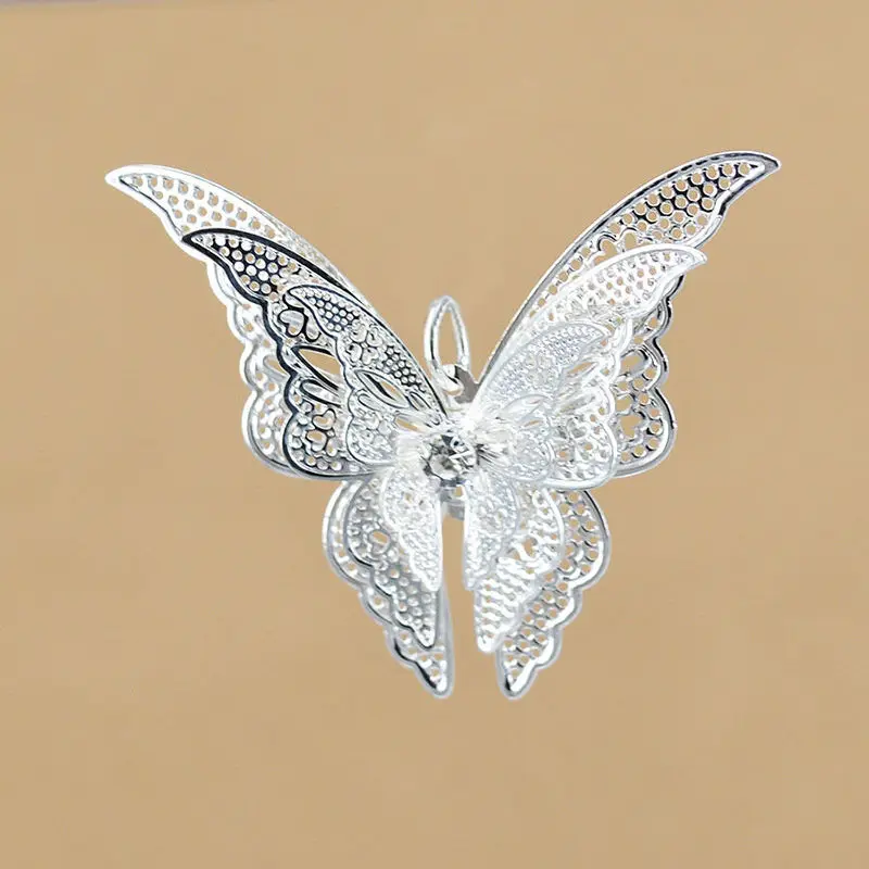 Silver Plated Luxury Crystal 3D Hollow Butterfly Necklace Pendant Fashion Charm Lady DIY Necklace Bracelet Jewelry Pendants