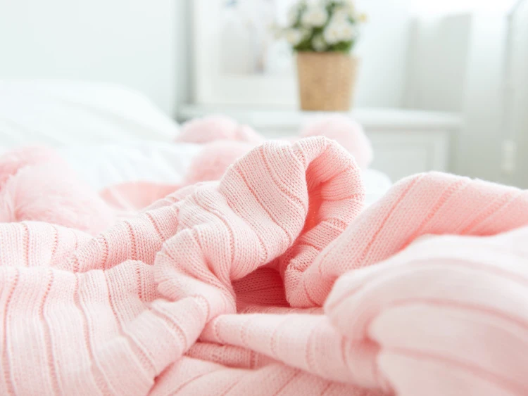 Вязаное детское одеяло для новорожденных, зимнее хлопковое Пеленальное Одеяло с шерстяным шариком, детские товары, детское банное полотенце, реквизит для фотосессии