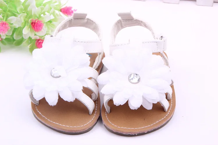 Новое поступление; обувь для маленьких девочек; летние детские сандалии принцессы с цветочным рисунком для девочек