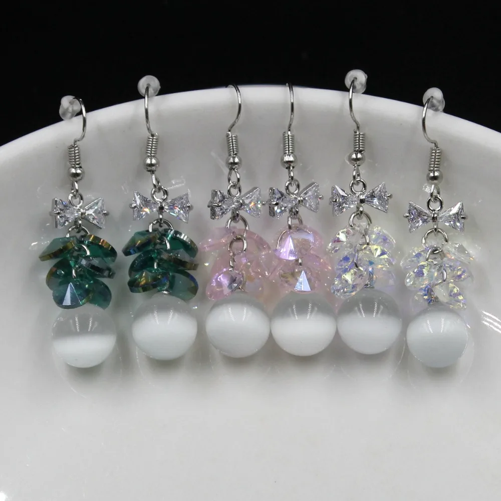 

2018 glittering Crystal Bow, Cubic Zirconia Earrings, female pop creative temperament, long cat eye earrings HHE-018