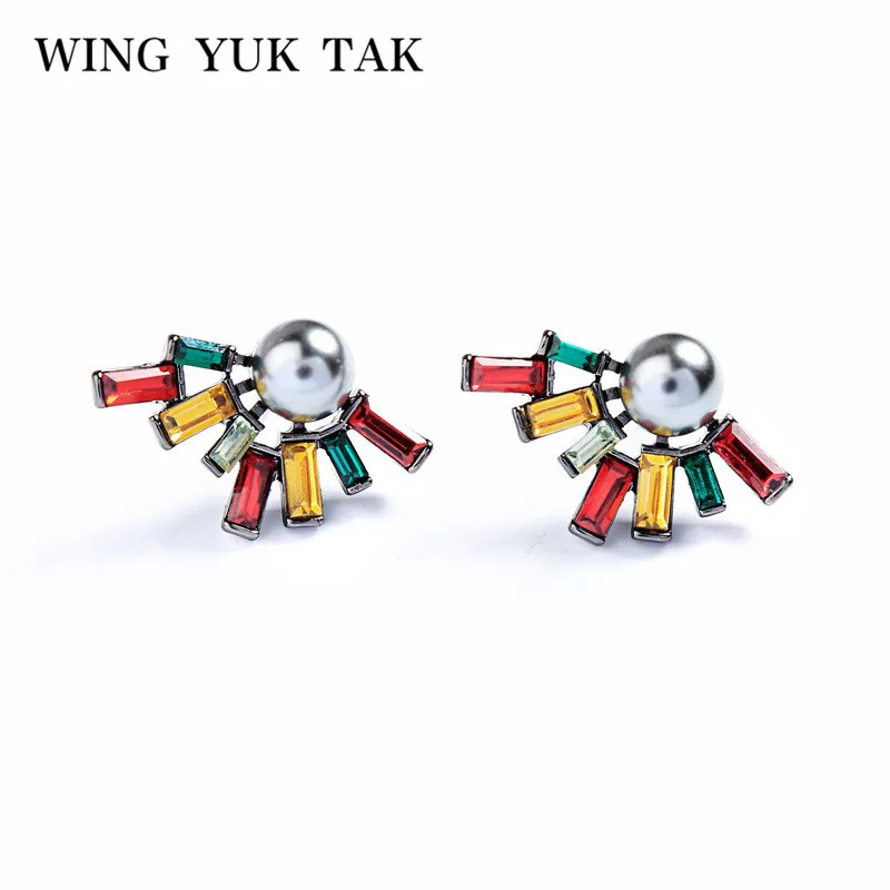 

Boho Colorful Crystal Stud Earrings for Women Gray Simulated Pearl Earrings 2018 New Bohemian Ethnic Jewelry INS Hot Sales