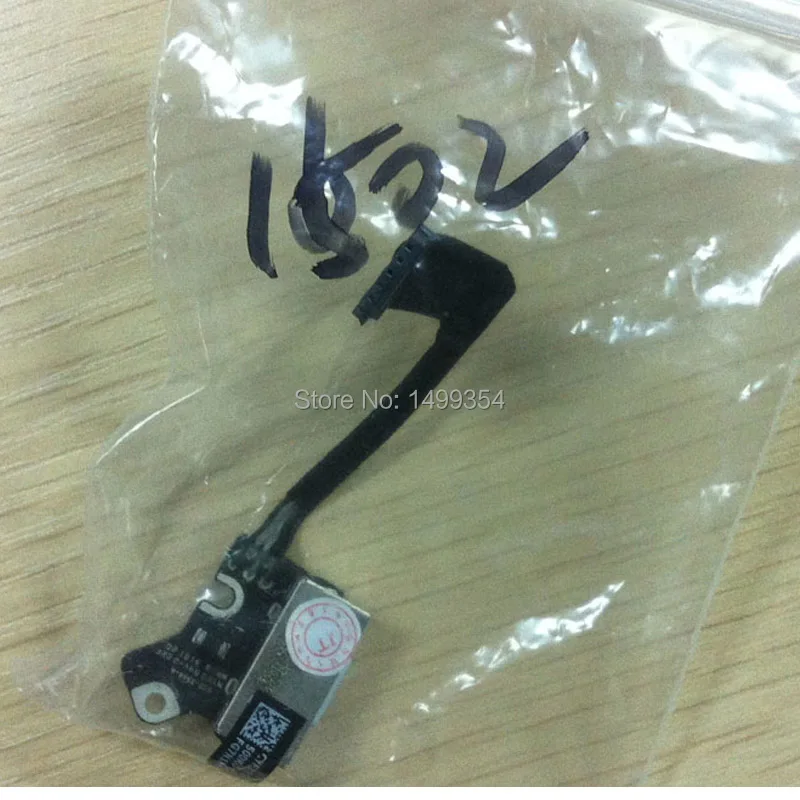 A1502 Power Dock 03